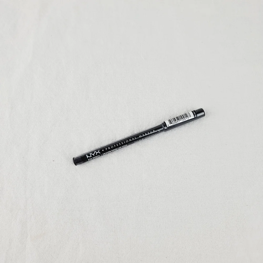 LAST ONE 🔥 NYX EYELINER pencil